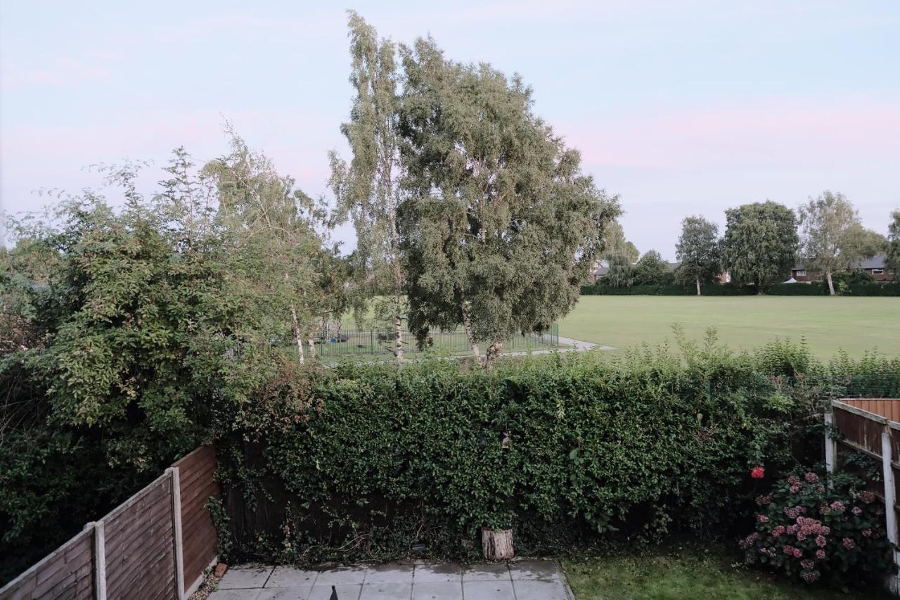 Bee Stays - Northway House Warrington  Eksteriør billede