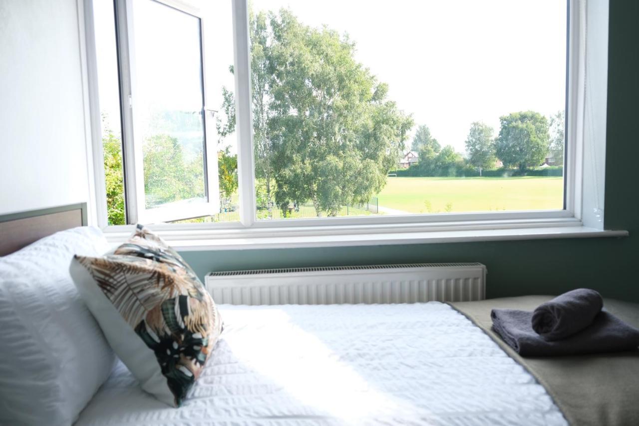 Bee Stays - Northway House Warrington  Eksteriør billede